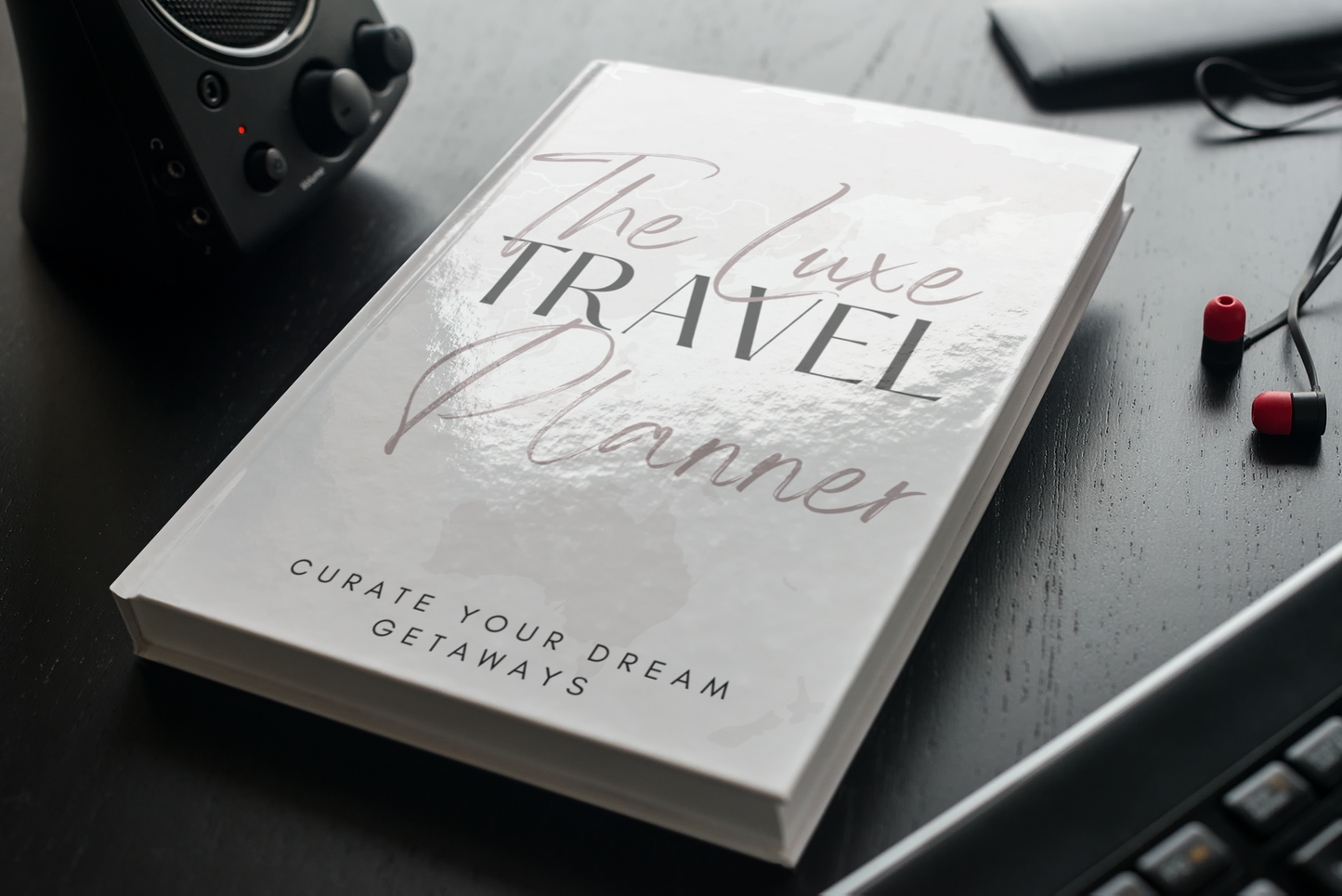 "The Luxe Travel Planner" PLR Canva Template